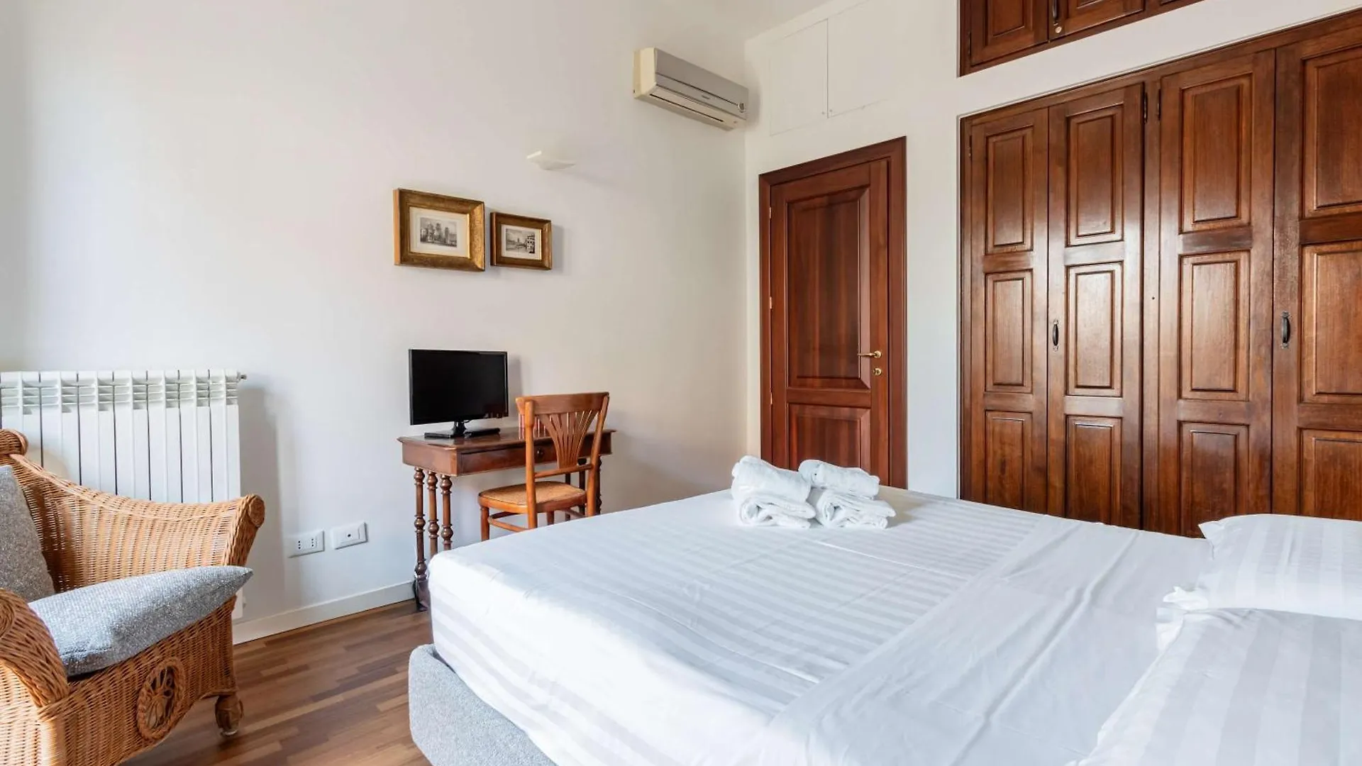 Homeby, Casa Melzo Chic Apartment In Porta Venezia Milano Italien