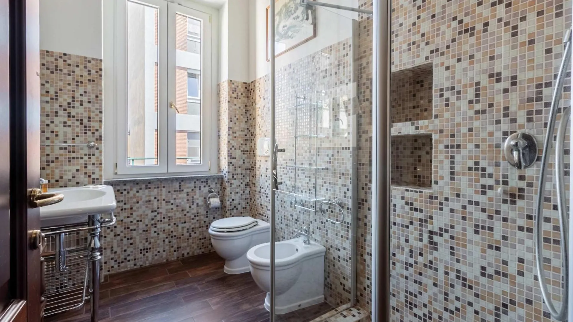 Homeby, Casa Melzo Chic Apartment In Porta Venezia Milano