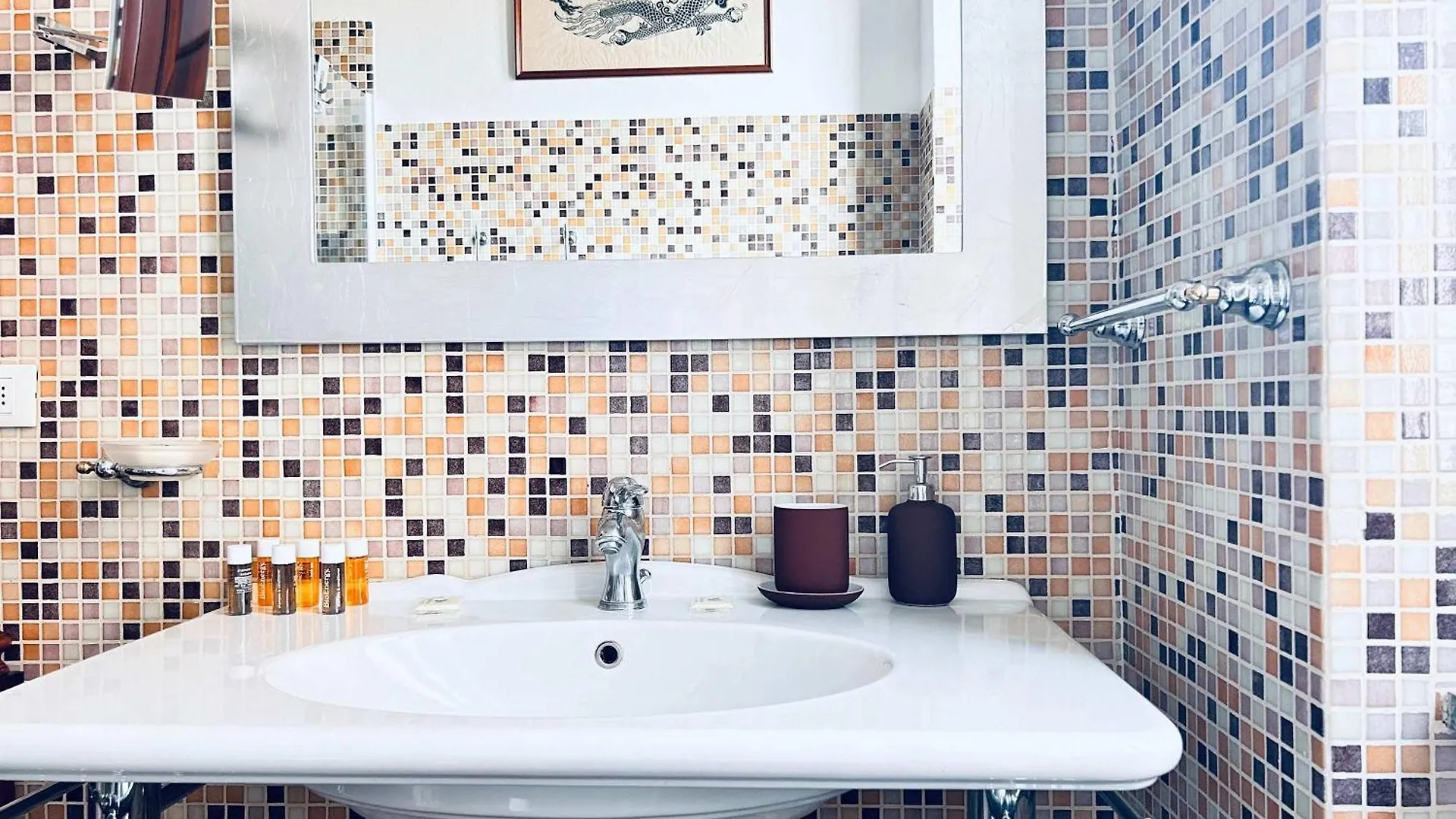 Homeby, Casa Melzo Chic Apartment In Porta Venezia Milano 0*,  Italia