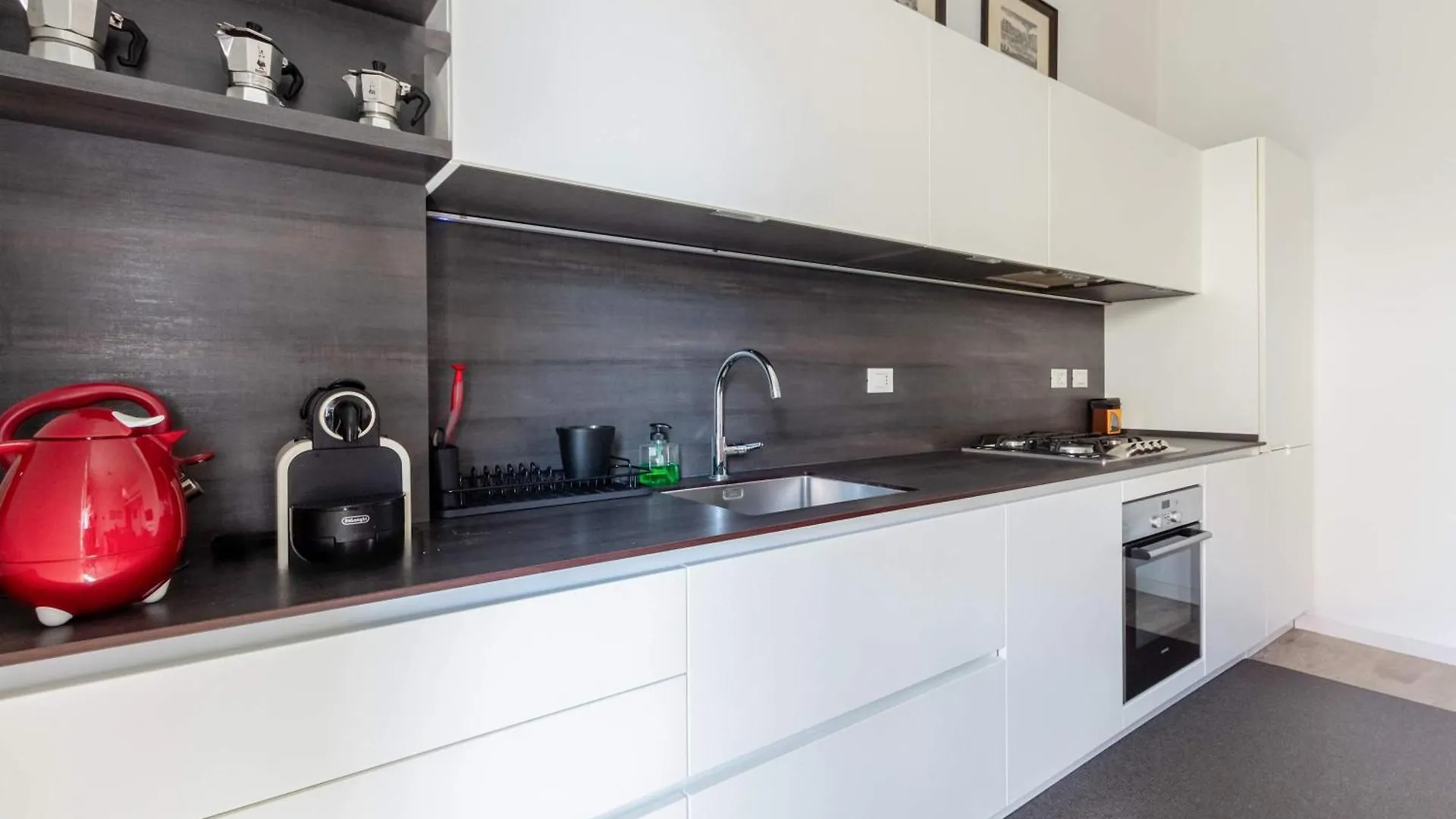 Homeby, Casa Melzo Chic Apartment In Porta Venezia Milano